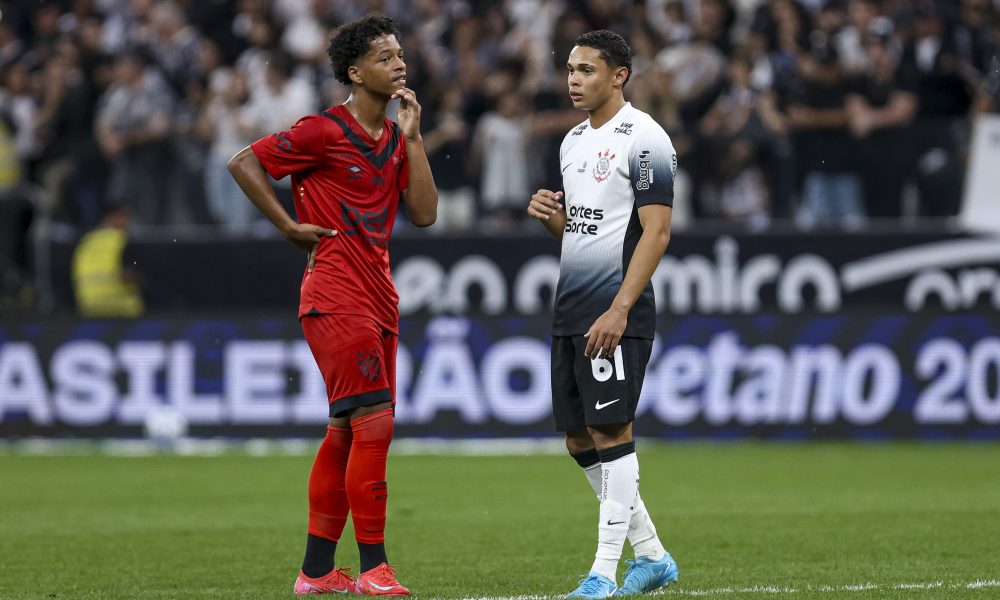 Barcelona director holds fresh talks to further the signing of 17-year-old midfield prodigy